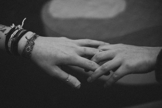"Quem é a mãe de verdade?" - Duas mães e os desafios da maternidade lésbica no Brasil