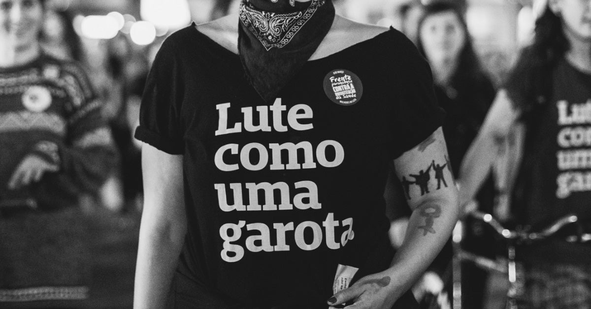Carregar vídeo: Lute como uma garota. Vídeo feito pela Peita com imagens gravadas em 2018 e 2019 na marcha 8M em Curitiba, PR.